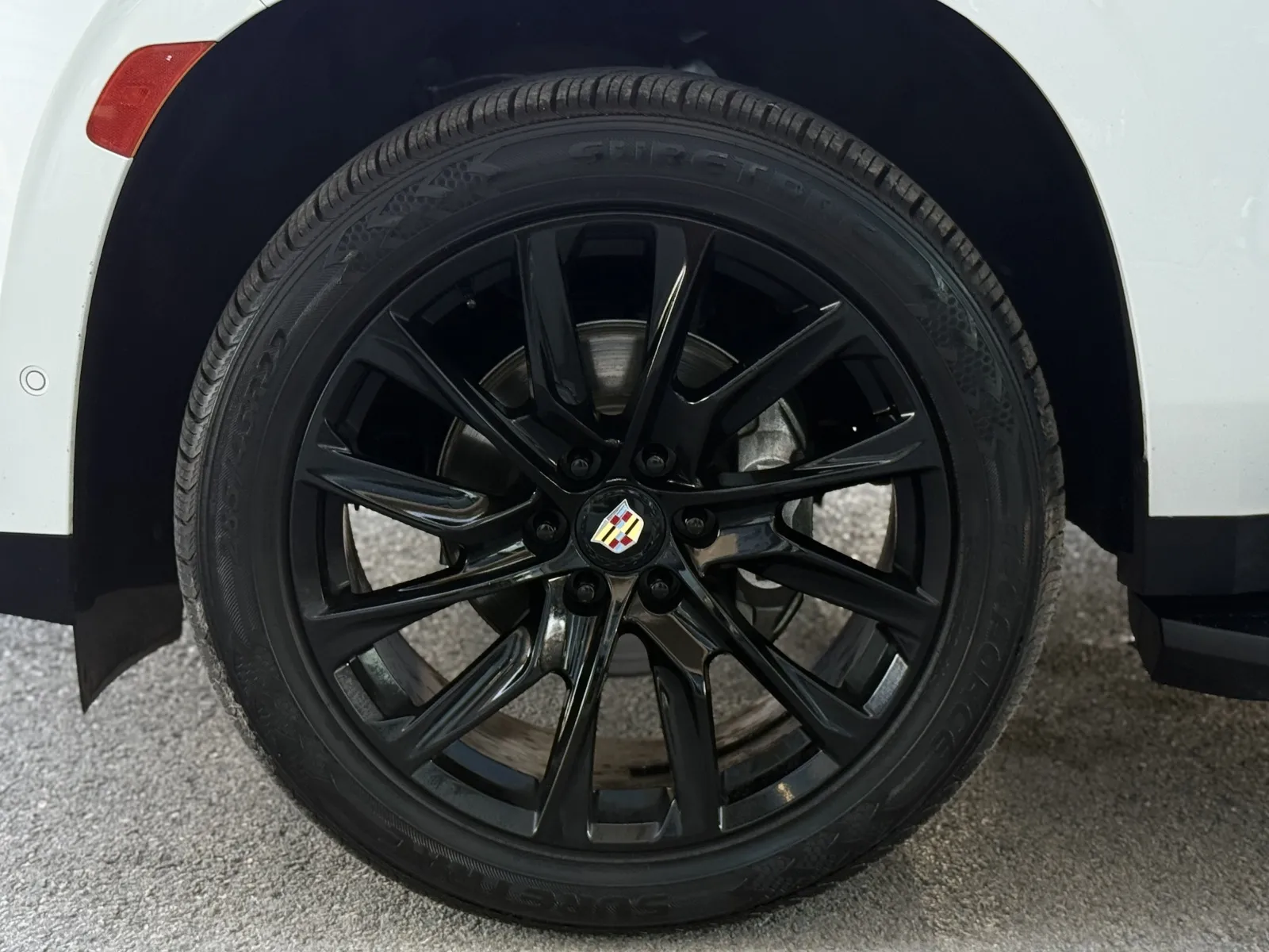Cadillac Escalade photo 8