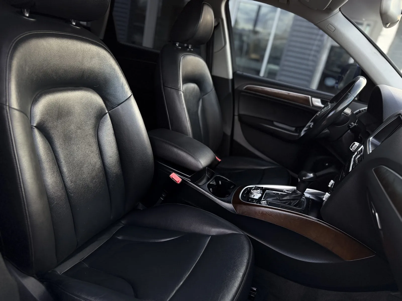 Audi Q5 photo 13