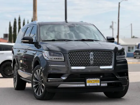 Photos of 2018 Lincoln Navigator L Reserve for sale in El Paso, TX at Macova Auto Group Inc.