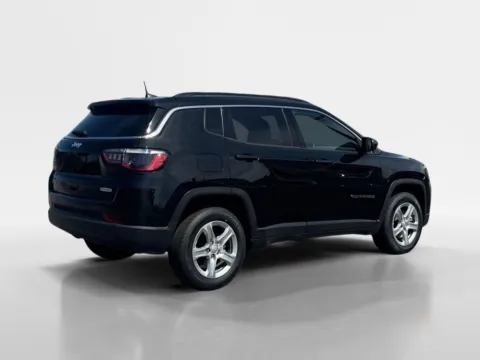 More photos of 2024 Jeep Compass Latitude at Farris Ford - Morristown, TN