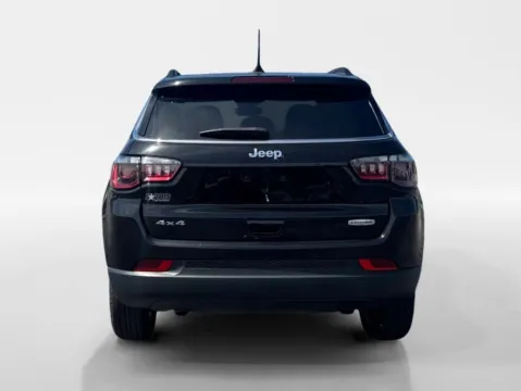More photos of 2024 Jeep Compass Latitude at Farris Ford - Morristown, TN