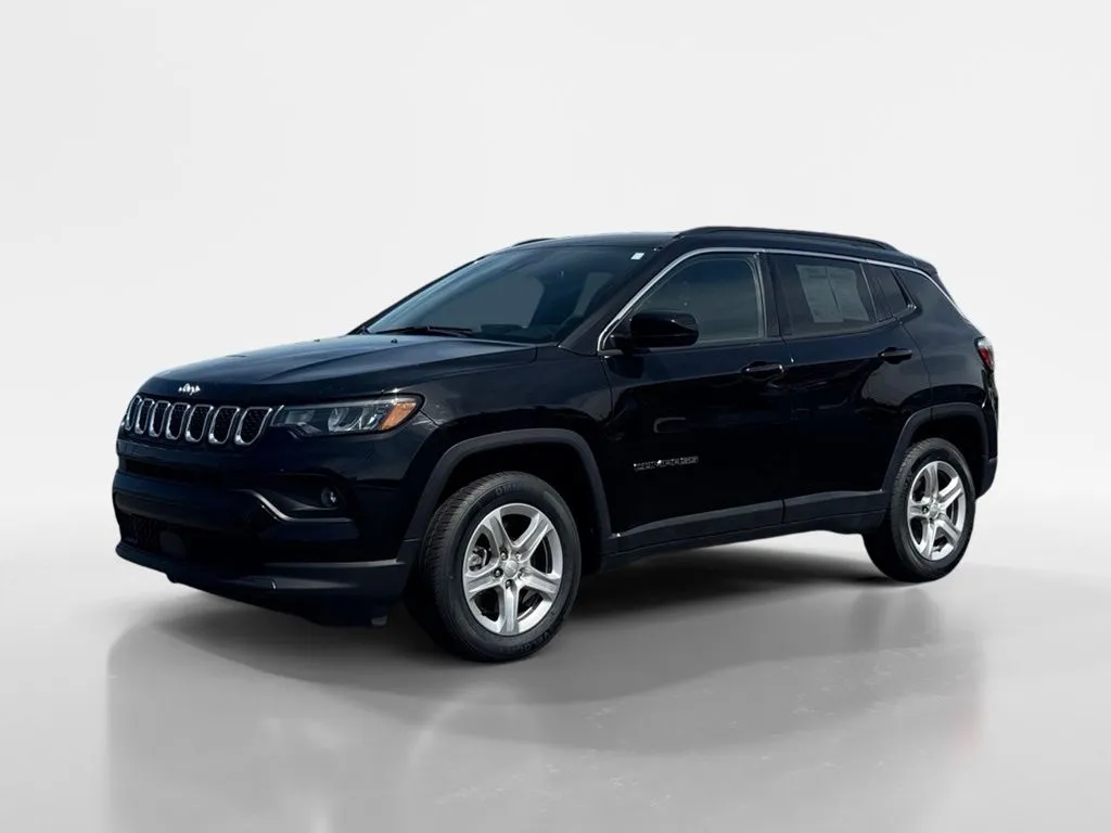 Black 2024 Jeep Compass Latitude for sale in Morristown, TN