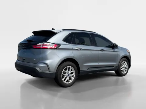 More photos of 2022 Ford Edge SE at Farris Ford - Morristown, TN