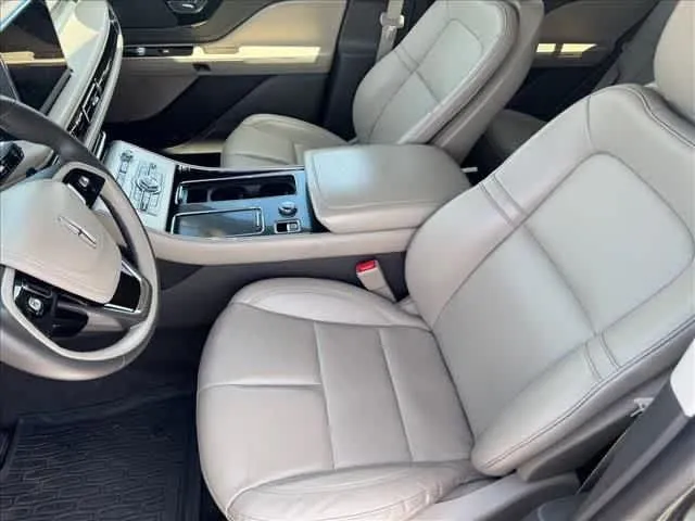 2023 Lincoln Aviator Base - Photo 16