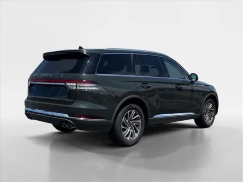 More photos of 2023 Lincoln Aviator Standard at Farris Ford - Morristown, TN