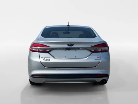 More photos of 2018 Ford Fusion SE at Farris Ford - Morristown, TN