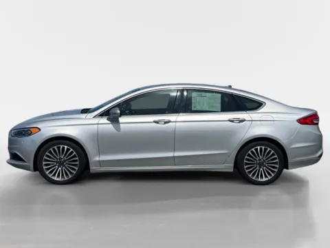 Photos of 2018 Ford Fusion SE for sale in Morristown, TN at Farris Ford - Morristown