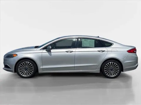 Photos of 2018 Ford Fusion SE for sale in Morristown, TN at Farris Ford - Morristown