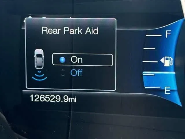 2018 Ford Fusion SE - Photo 19