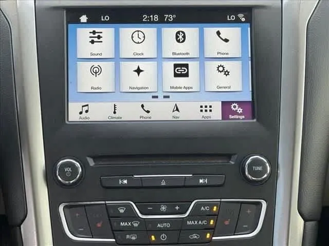 2018 Ford Fusion SE - Photo 10