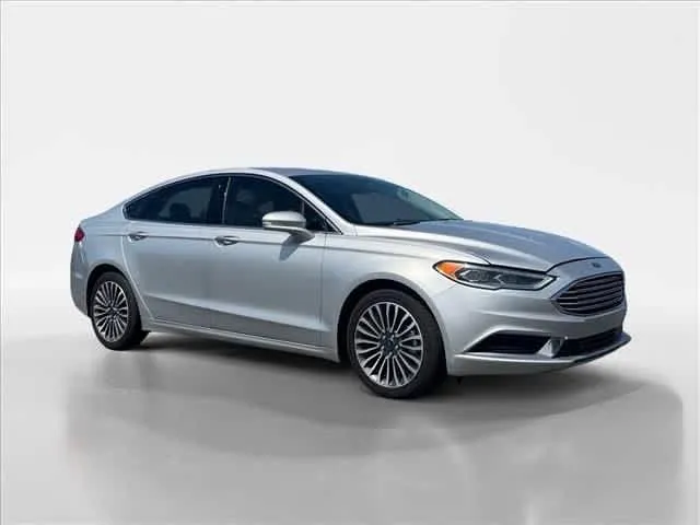 2018 Ford Fusion SE - Photo 7