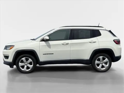 Photos of 2018 Jeep Compass Latitude for sale in Morristown, TN at Farris Ford - Morristown