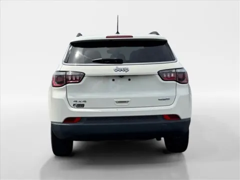 More photos of 2018 Jeep Compass Latitude at Farris Ford - Morristown, TN