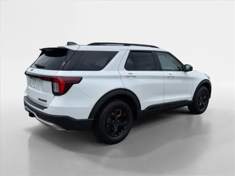 More photos of 2026 Ford Explorer Tremor at Farris Ford - Morristown, TN