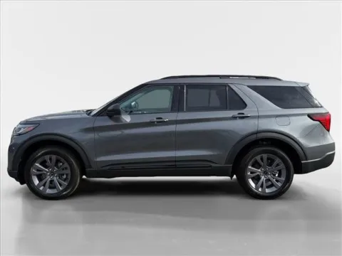 Photos of 2026 Ford Explorer Active for sale in Morristown, TN at Farris Ford - Morristown