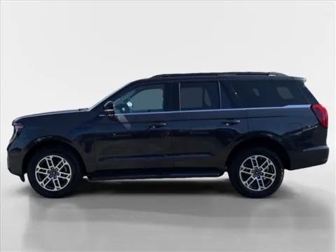 Photos of 2026 Ford Expedition Active for sale in Morristown, TN at Farris Ford - Morristown