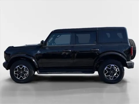 Photos of 2026 Ford Bronco Outer Banks for sale in Morristown, TN at Farris Ford - Morristown