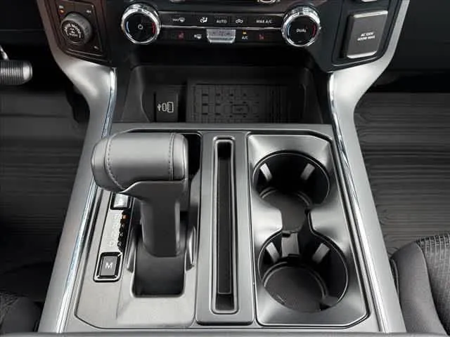 2026 Ford F-150 XLT - Photo 15