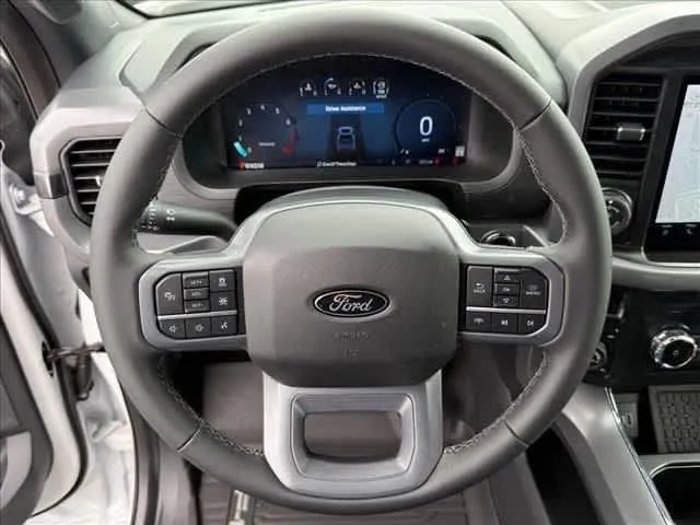 2026 Ford F-150 XLT - Photo 13