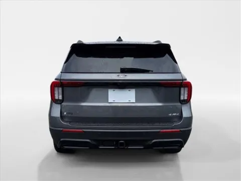 More photos of 2026 Ford Explorer ST-Line at Farris Ford - Morristown, TN