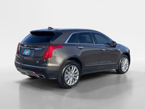 More photos of 2019 Cadillac XT5 Platinum at Farris Ford - Morristown, TN