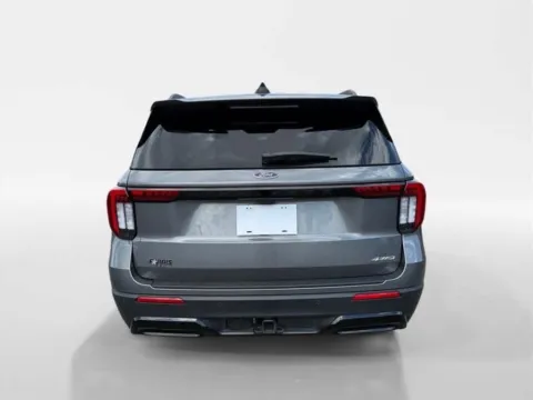 More photos of 2025 Ford Explorer ST-Line at Farris Ford - Morristown, TN