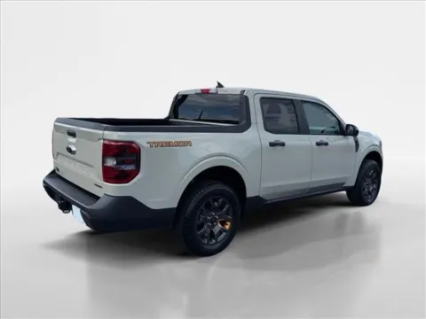 More photos of 2024 Ford Maverick XLT at Farris Ford - Morristown, TN