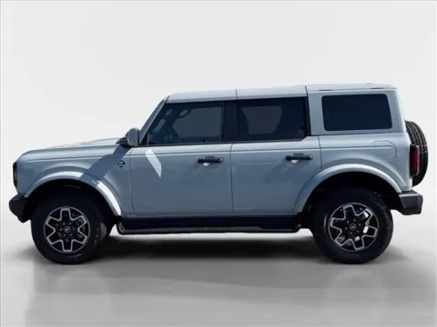 Photos of 2026 Ford Bronco Outer Banks for sale in Morristown, TN at Farris Ford - Morristown