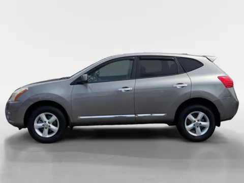 Photos of 2013 Nissan Rogue S for sale in Morristown, TN at Farris Ford - Morristown