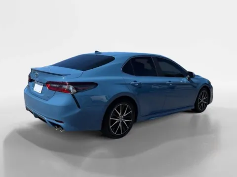 More photos of 2023 Toyota Camry SE at Farris Ford - Morristown, TN