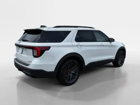 More photos of 2026 Ford Explorer ST-Line at Farris Ford - Morristown, TN