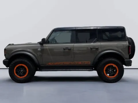 Photos of 2026 Ford Bronco Outer Banks for sale in Morristown, TN at Farris Ford - Morristown