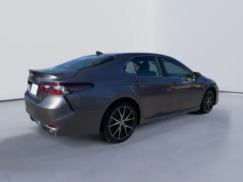 More photos of 2024 Toyota Camry SE at Farris Ford - Morristown, TN