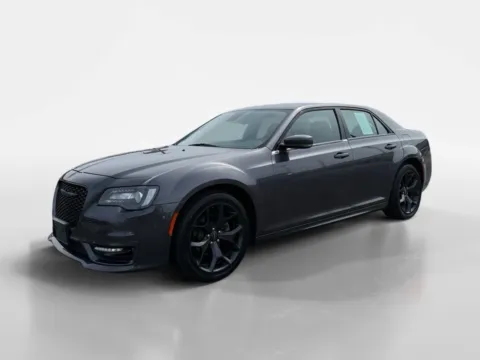 Gray 2022 Chrysler 300 Touring L for sale in Morristown, TN