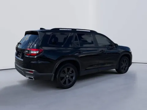 More photos of 2025 Honda Pilot Sport at Farris Ford - Morristown, TN