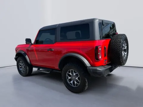 More photos of 2023 Ford Bronco Badlands at Farris Ford - Morristown, TN