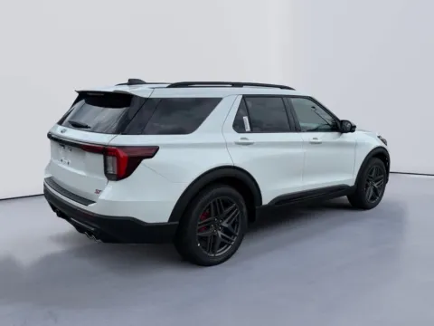 More photos of 2026 Ford Explorer ST at Farris Ford - Morristown, TN