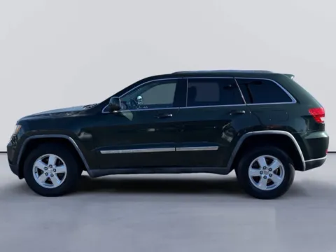 Photos of 2011 Jeep Grand Cherokee Laredo for sale in Morristown, TN at Farris Ford - Morristown