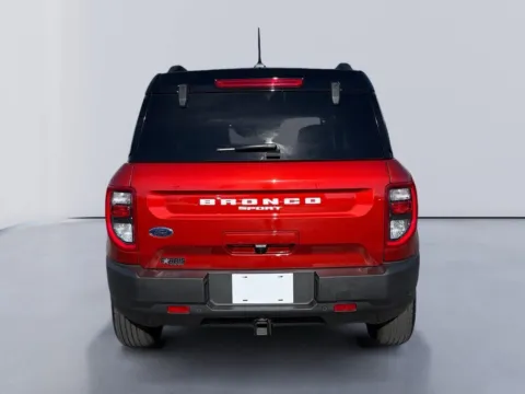 More photos of 2022 Ford Bronco Sport Outer Banks at Farris Ford - Morristown, TN