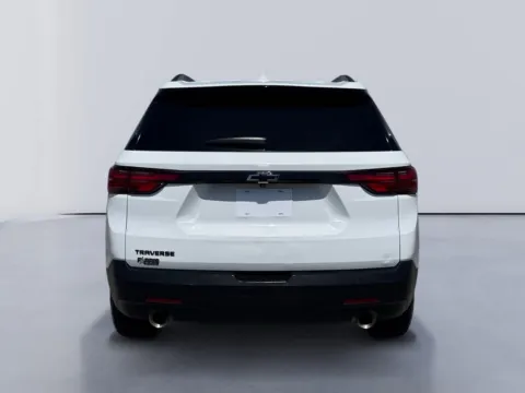 More photos of 2022 Chevrolet Traverse LS at Farris Ford - Morristown, TN