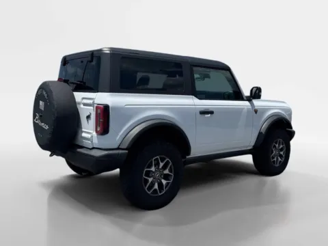 More photos of 2023 Ford Bronco Badlands at Farris Ford - Morristown, TN