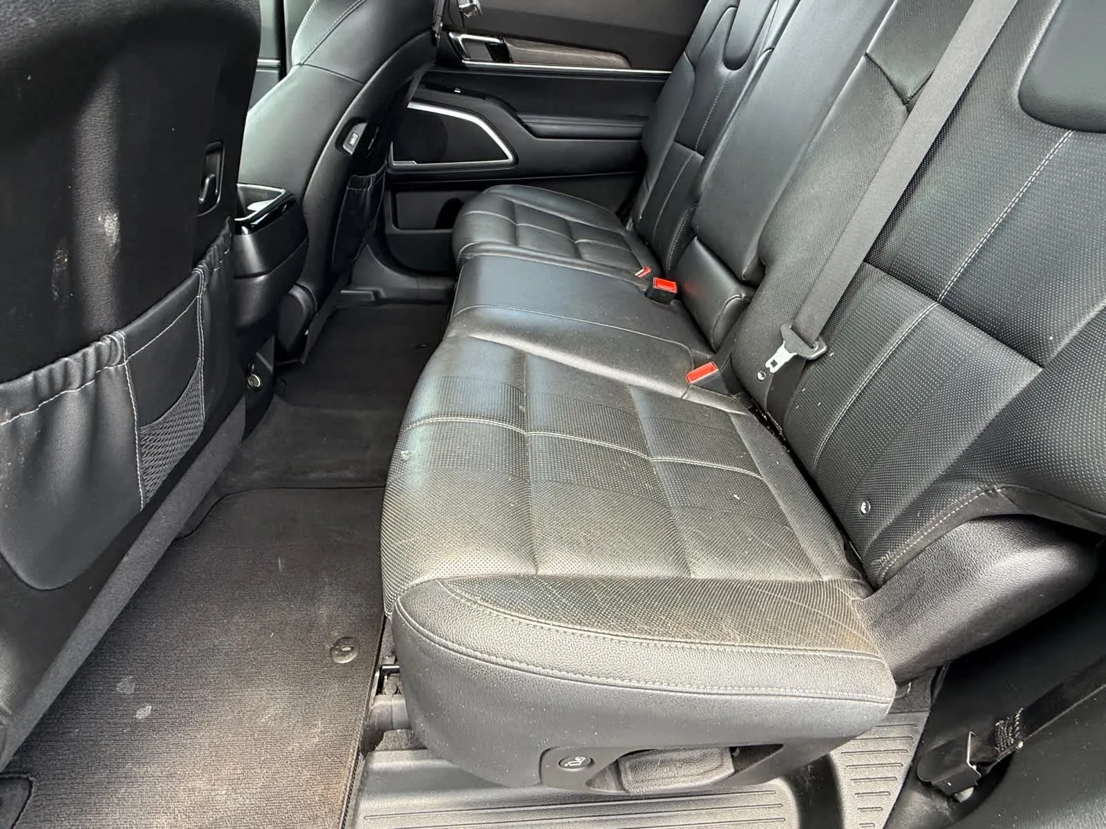 2022 Kia Telluride EX - Photo 11
