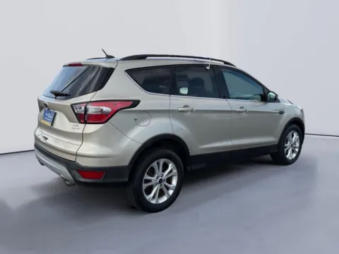 More photos of 2017 Ford Escape SE at Farris Ford - Morristown, TN