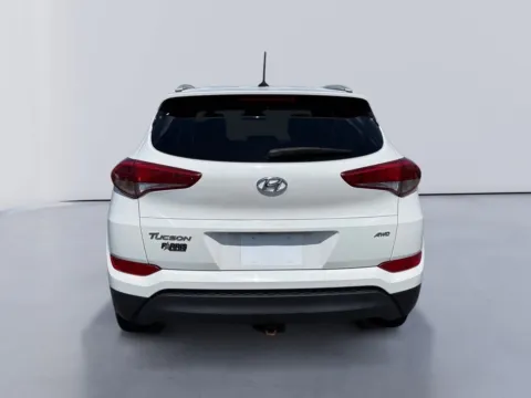 More photos of 2017 Hyundai Tucson SE at Farris Ford - Morristown, TN