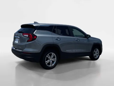 More photos of 2024 GMC Terrain SLE at Farris Ford - Morristown, TN