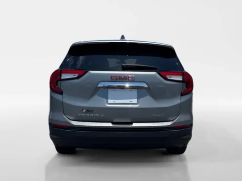More photos of 2024 GMC Terrain SLE at Farris Ford - Morristown, TN