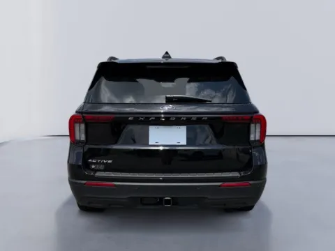 More photos of 2026 Ford Explorer Active w/200A Pkg at Farris Ford - Morristown, TN
