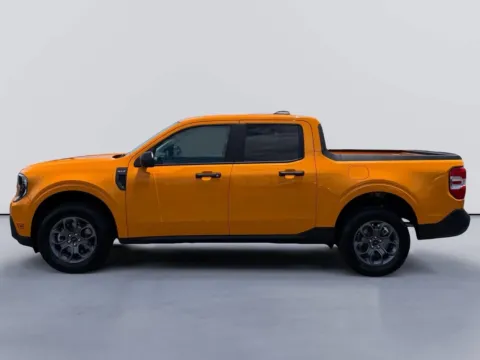 Photos of 2026 Ford Maverick XLT for sale in Morristown, TN at Farris Ford - Morristown