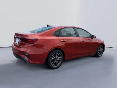 More photos of 2022 Kia Forte LXS at Farris Ford - Morristown, TN