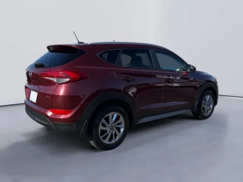 More photos of 2017 Hyundai Tucson SE at Farris Ford - Morristown, TN